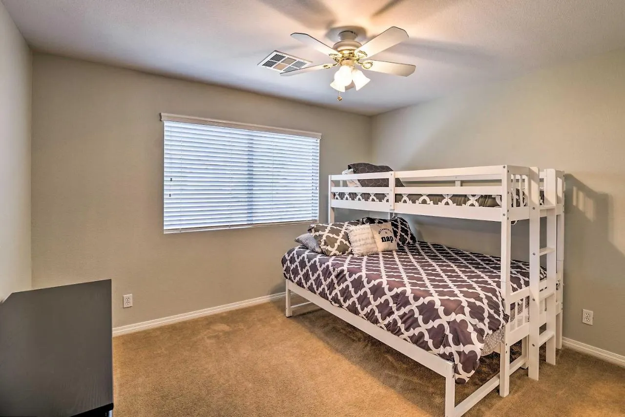 度假居 Spacious North Las Vegas Home With Yard